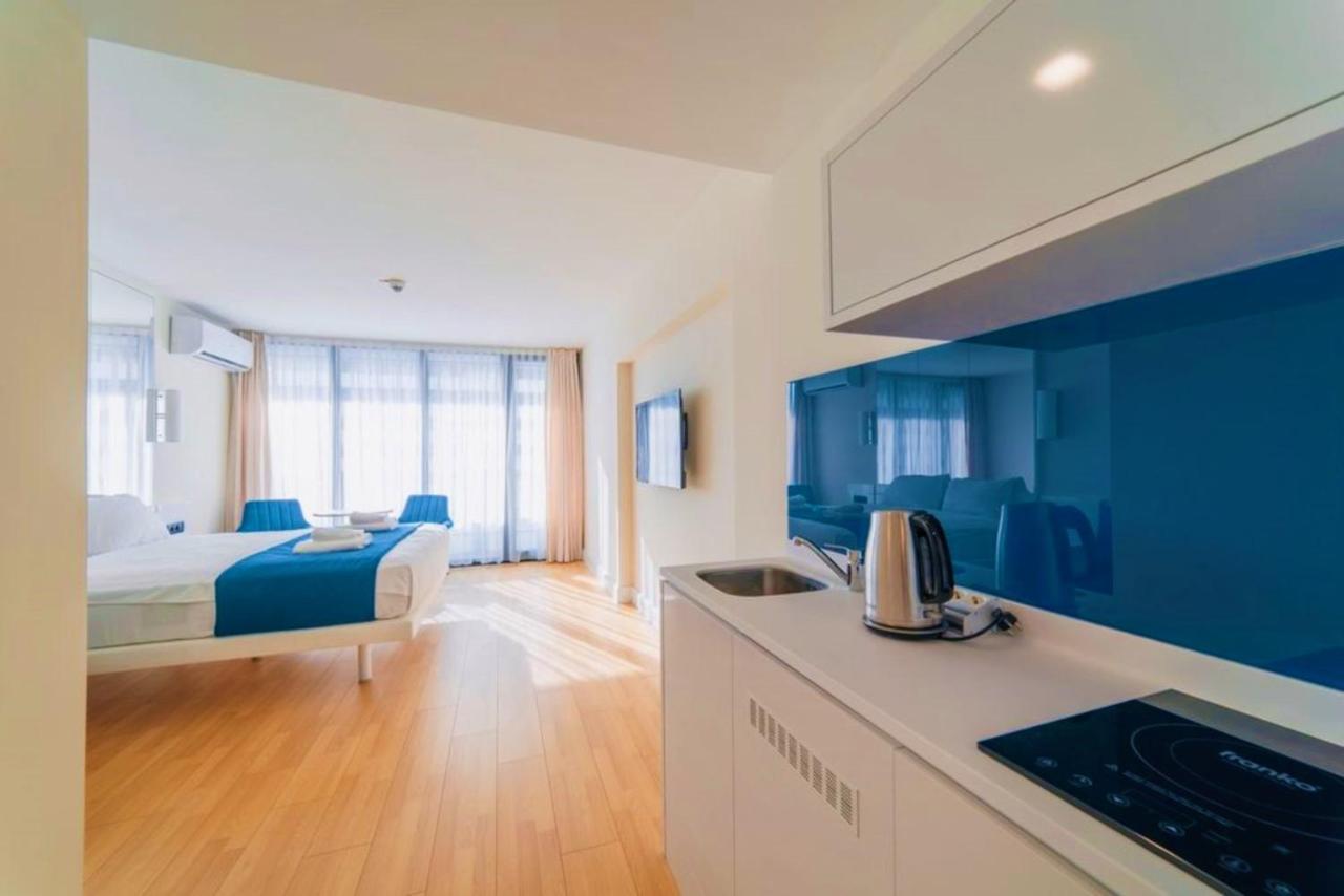 General Sea View Apartments In Orbi City Батуми Экстерьер фото